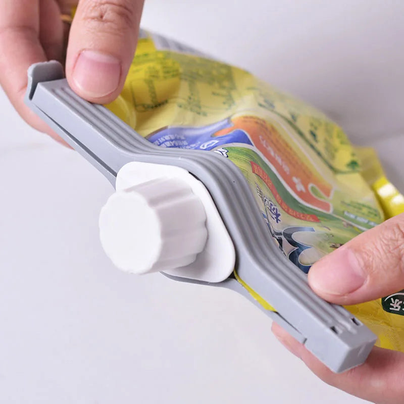Screw Cap Sealing Clip Gadget