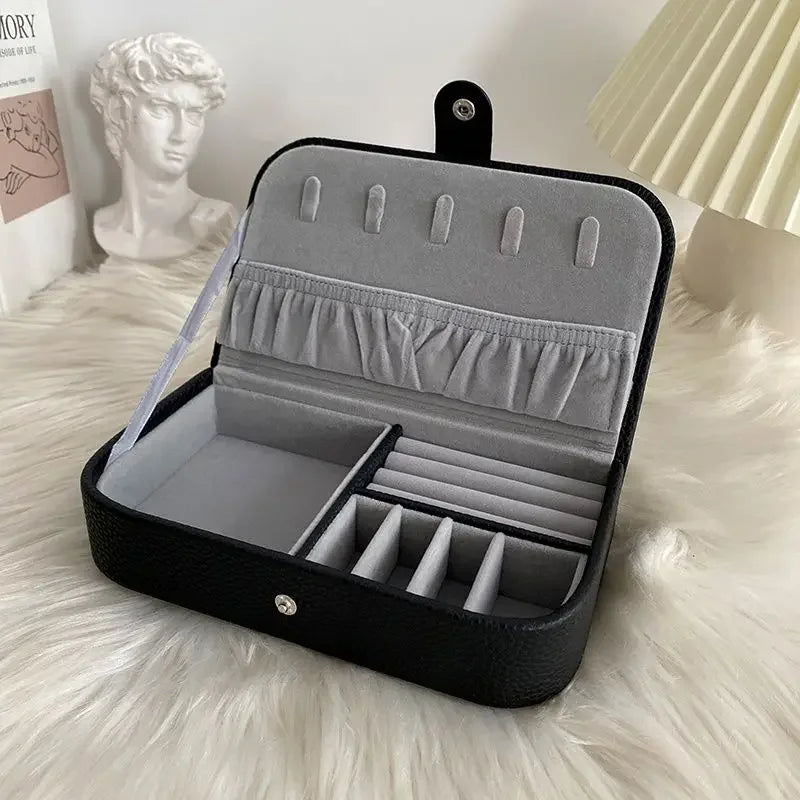 Leather Portable Jewelry Organizer