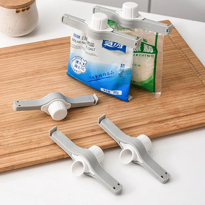 Screw Cap Sealing Clip Gadget